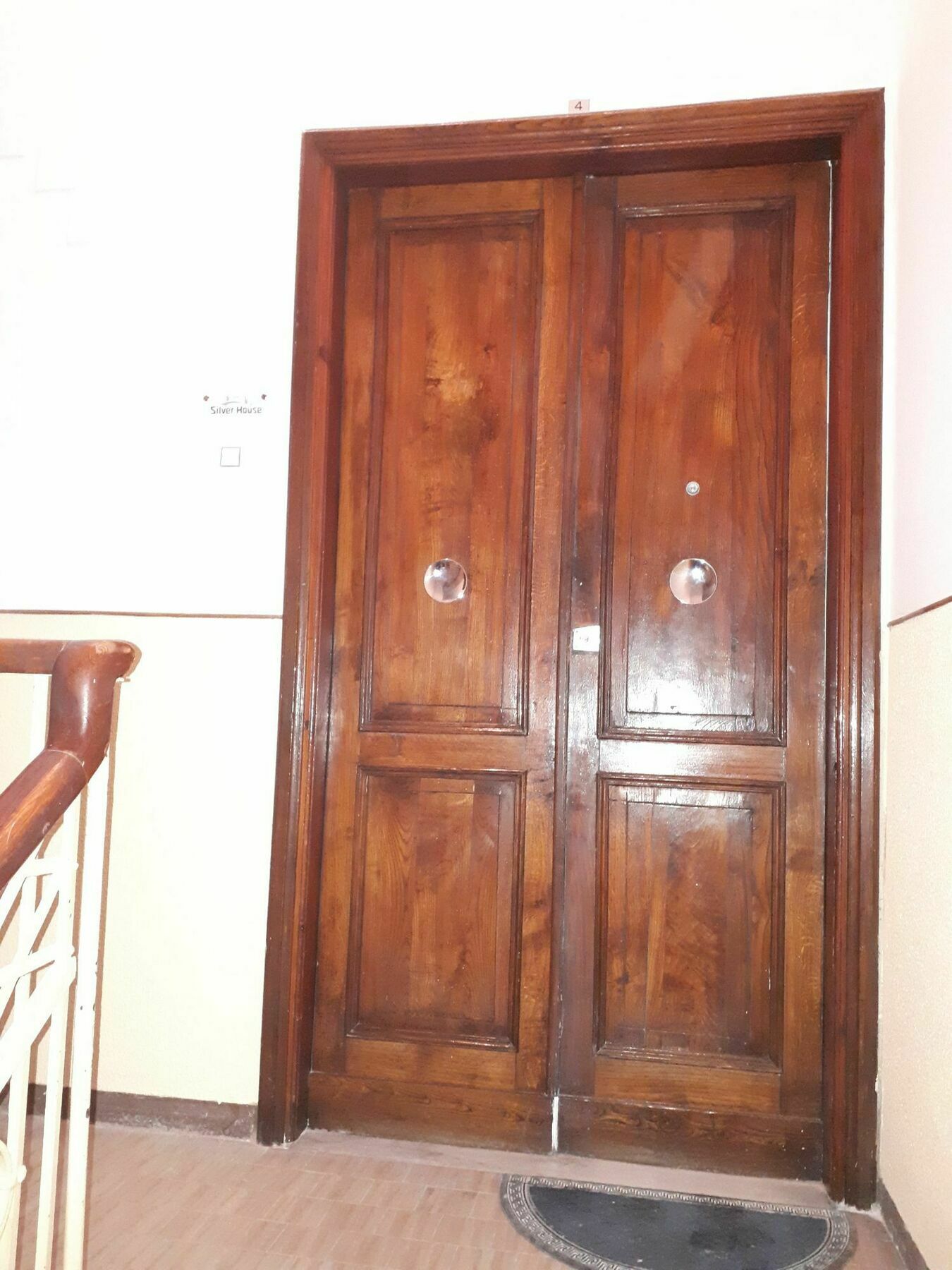 Silver House Специя Екстериор снимка