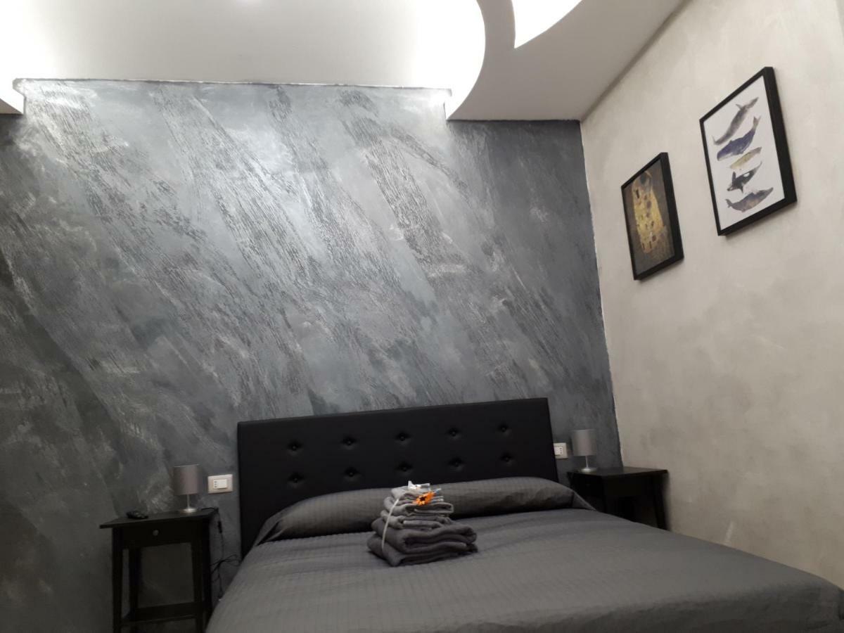 Silver House Специя Екстериор снимка