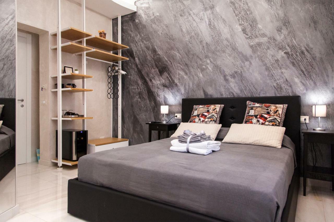 Silver House Специя Екстериор снимка
